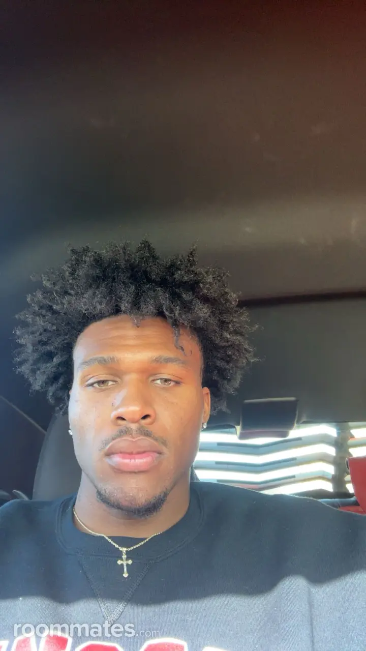 Profile photo 1 of 1