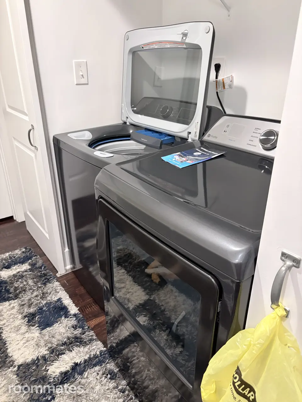 Profile photo 8 of 11