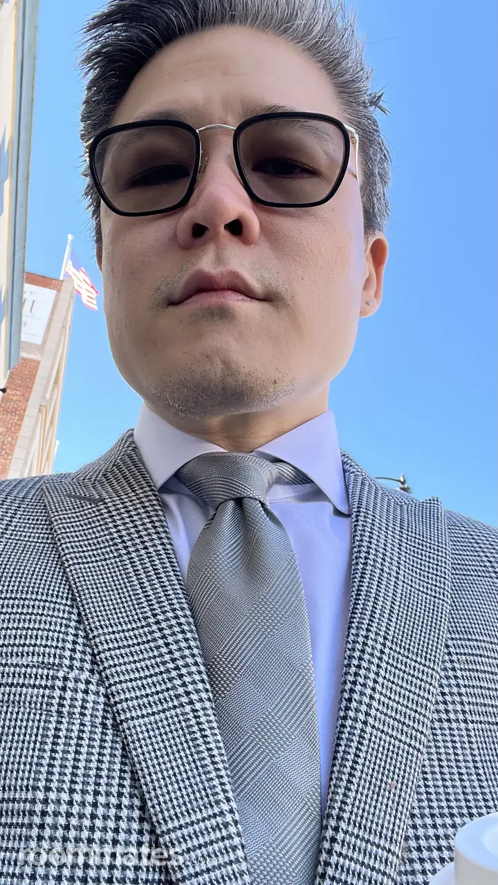 Profile photo 2 of 4