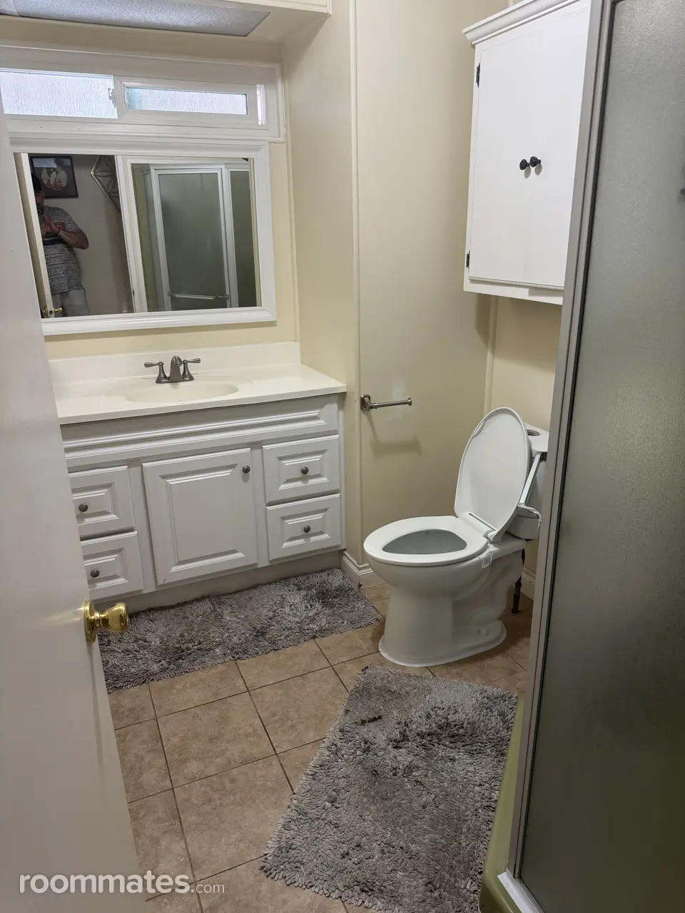 Profile photo 6 of 10