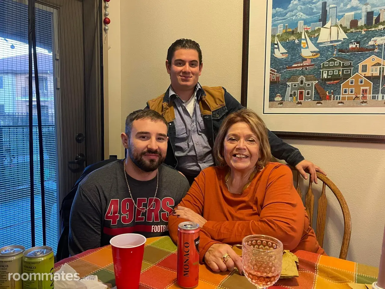 Profile photo 4 of 8