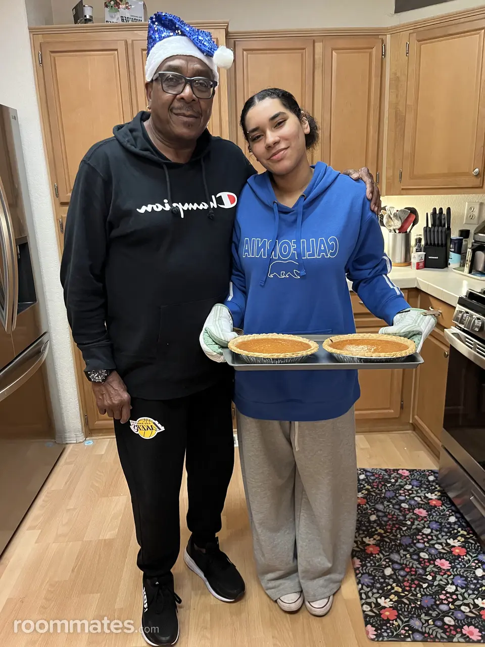 Profile photo 11 of 11