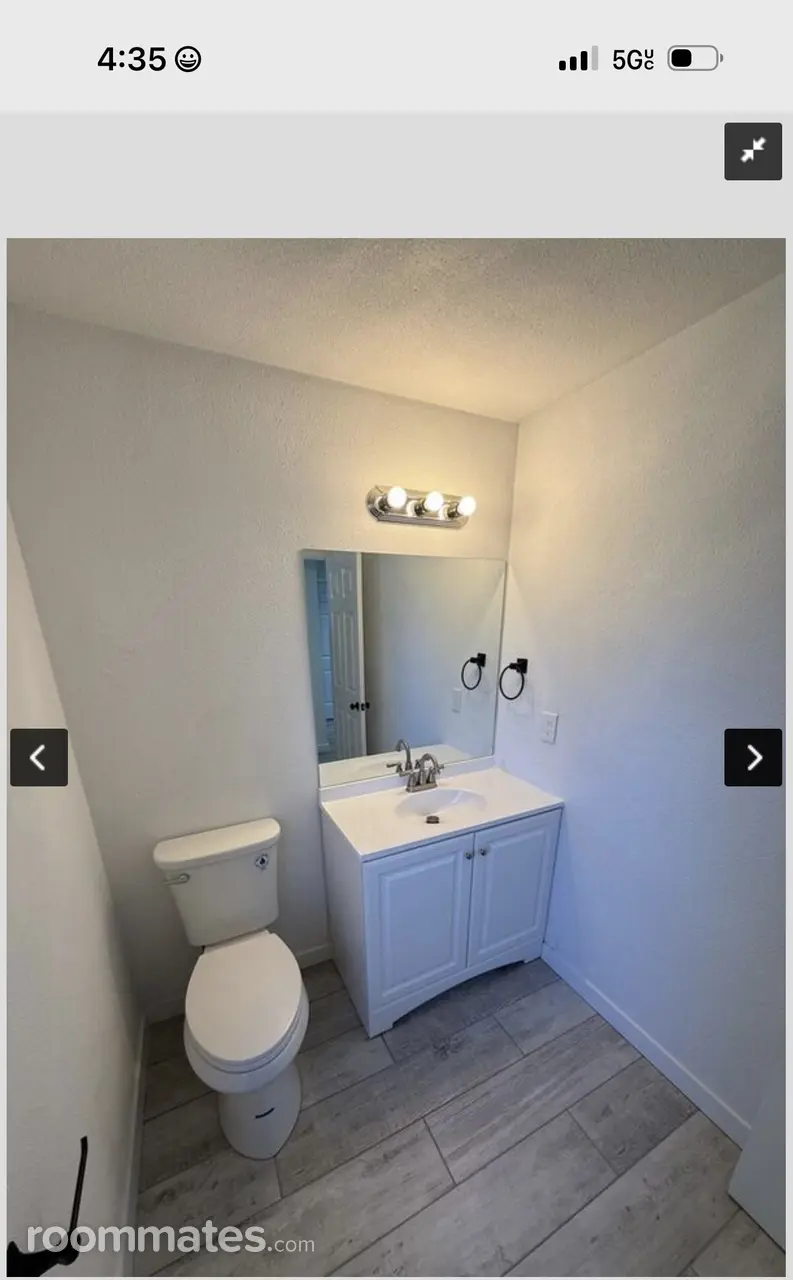 Profile photo 7 of 9