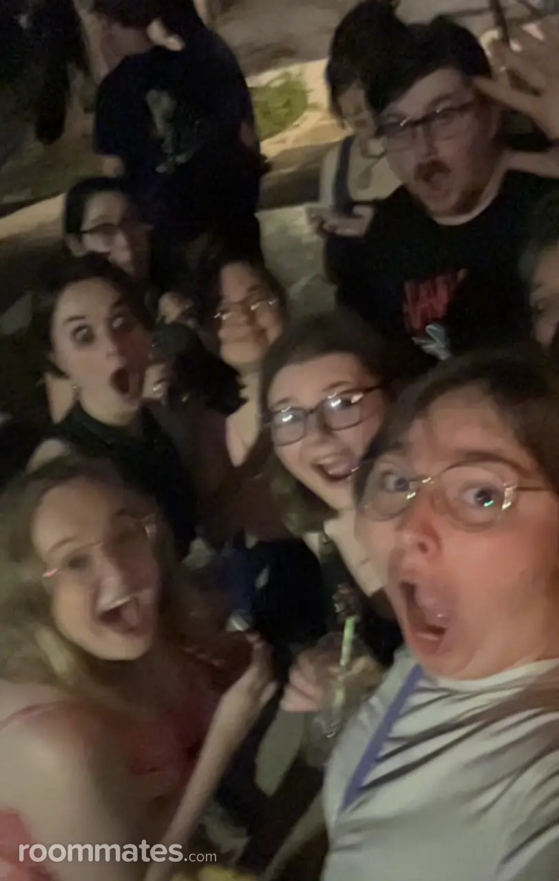 Profile photo 6 of 7