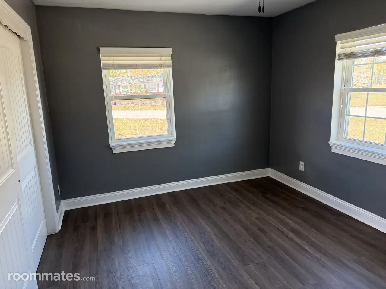 Profile photo 6 of 9