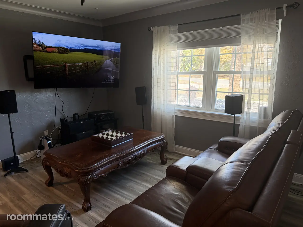 Profile photo 7 of 9