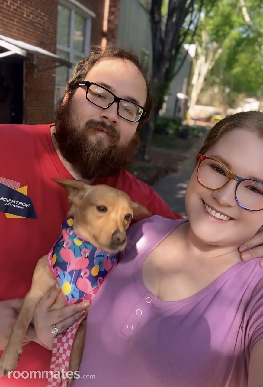 Profile photo 8 of 8