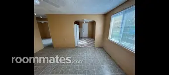 Room for rent in St. Petersburg, FL $2222, house