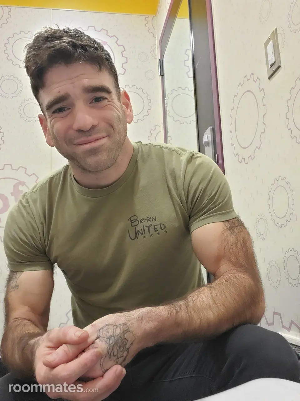 Profile photo 1 of 2