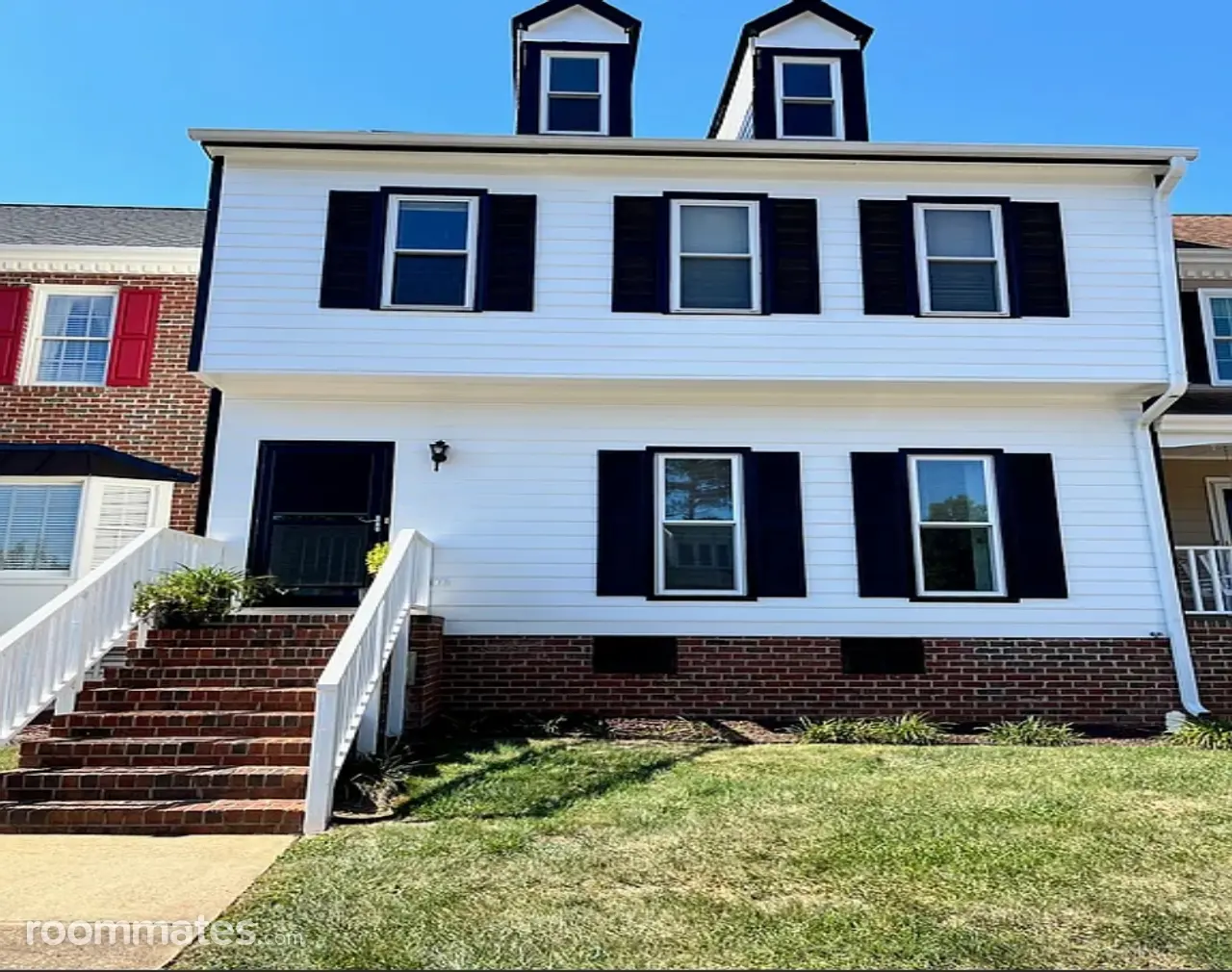 Profile photo 7 of 11