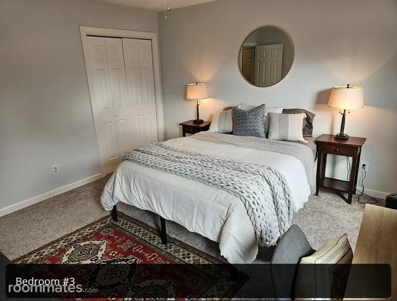 Profile photo 4 of 11