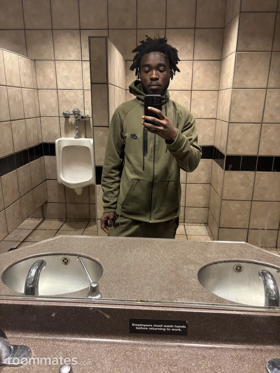 Profile photo 1 of 1