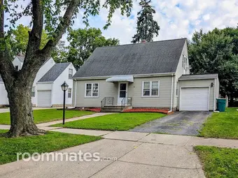 Room for rent in Joliet, IL $800, house