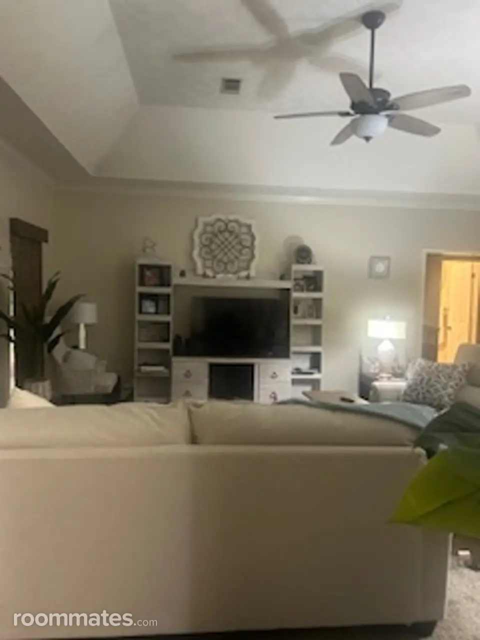 Profile photo 2 of 5