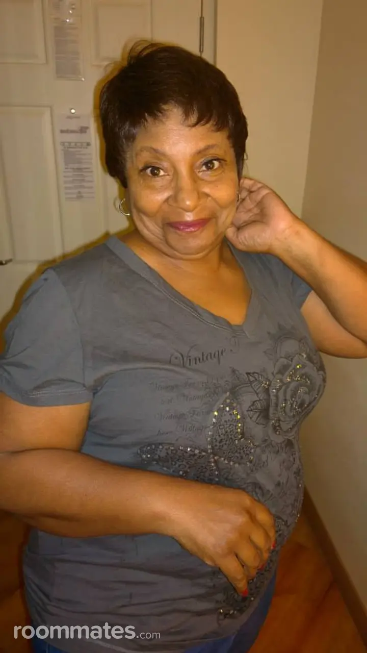 Profile photo 4 of 5