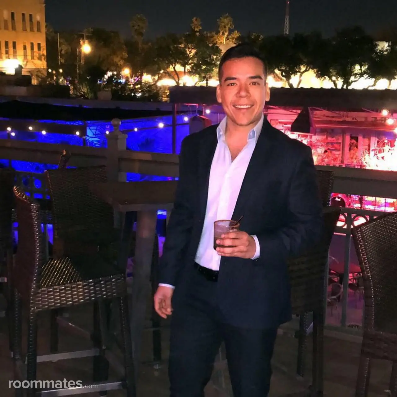 Profile photo 11 of 18