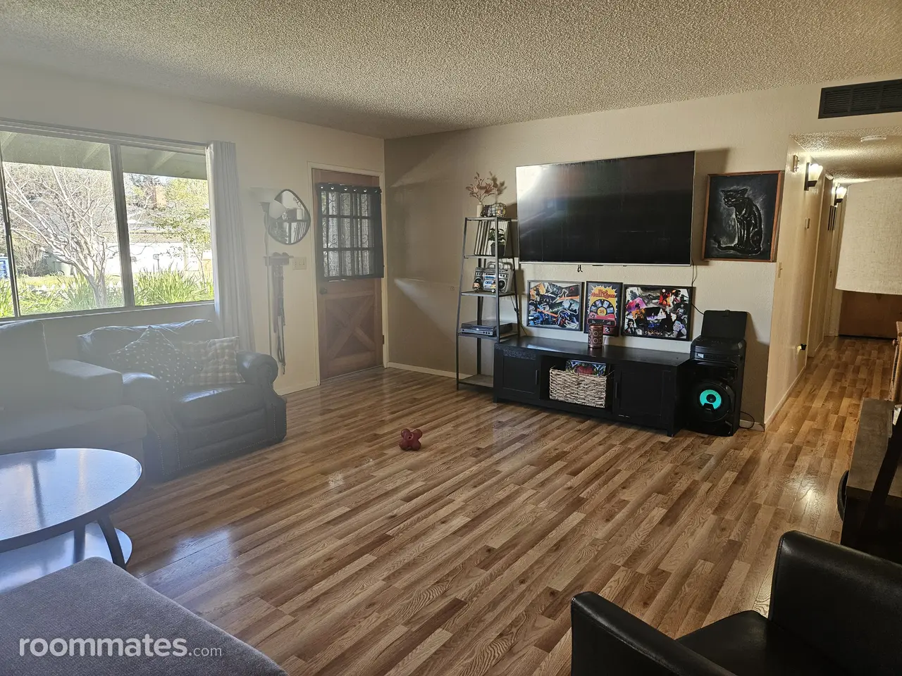 Profile photo 6 of 20