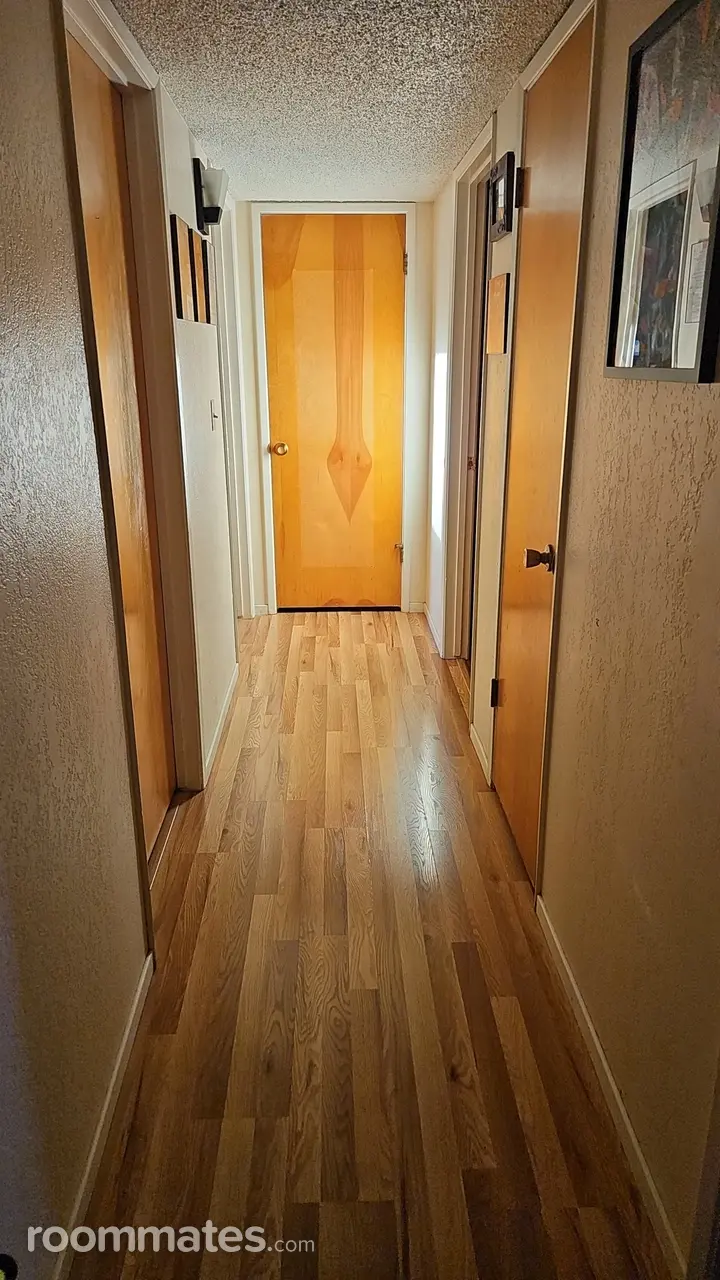 Profile photo 3 of 20