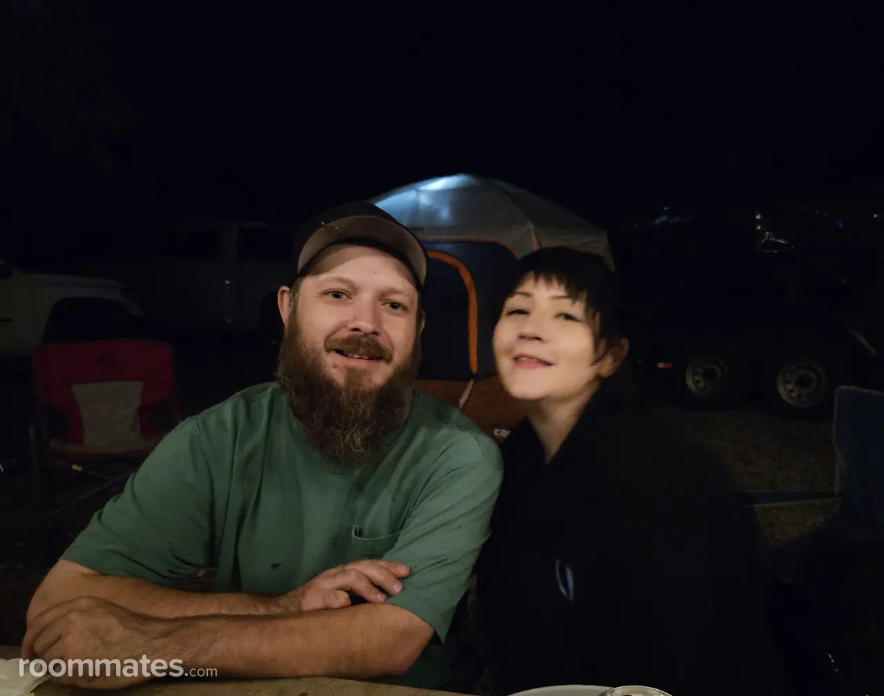 Profile photo 16 of 20