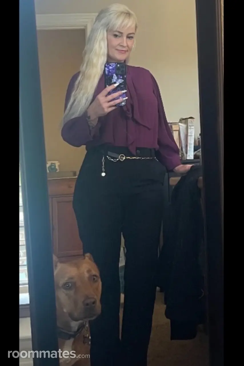 Profile photo 2 of 3