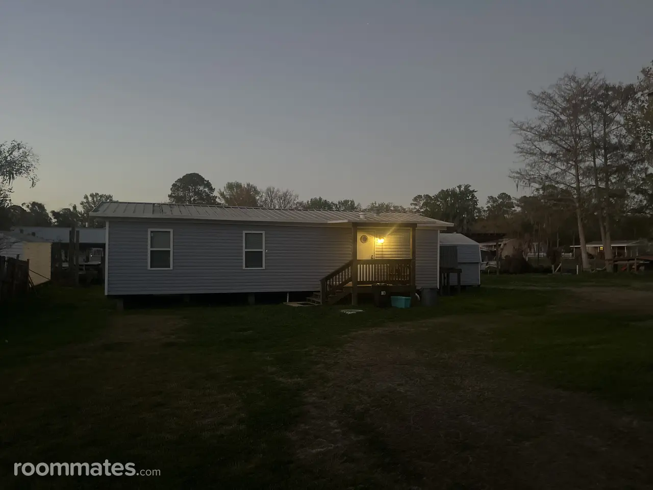 Profile photo 3 of 4