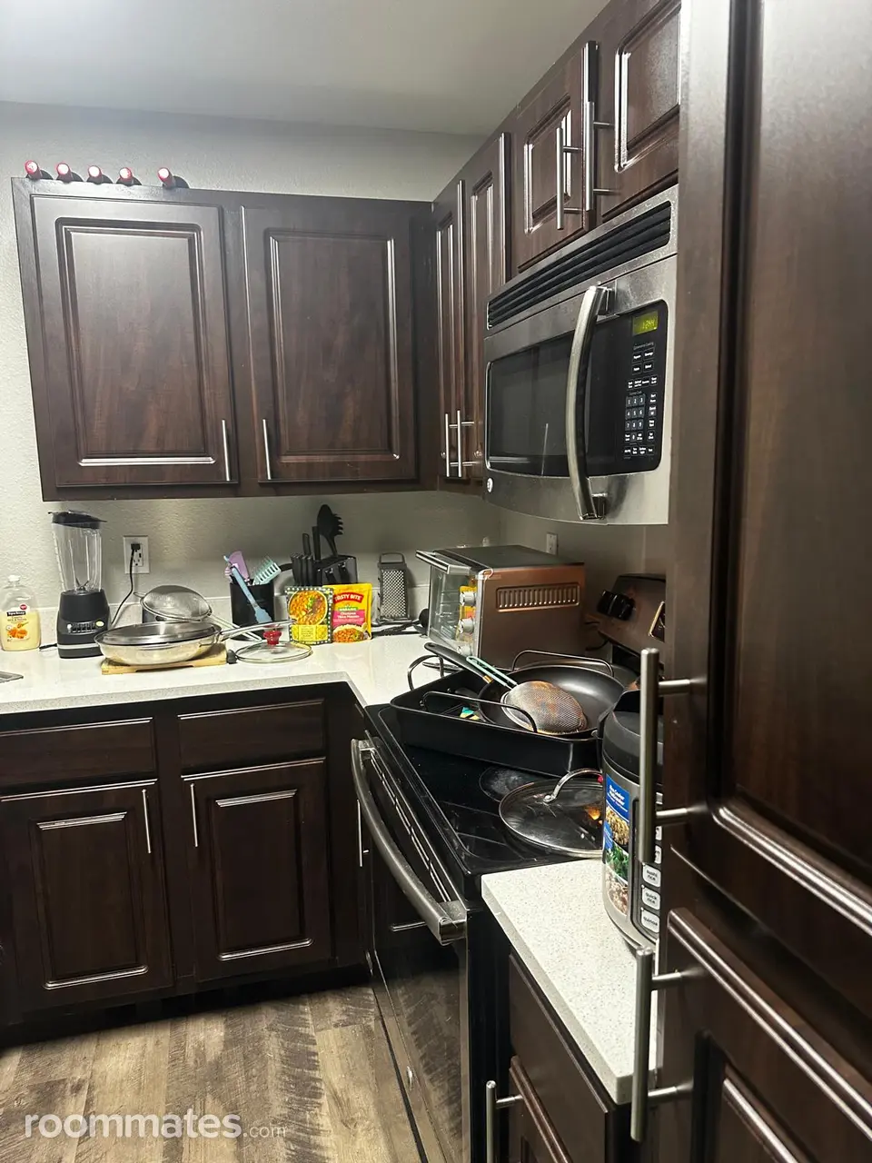 Profile photo 2 of 6