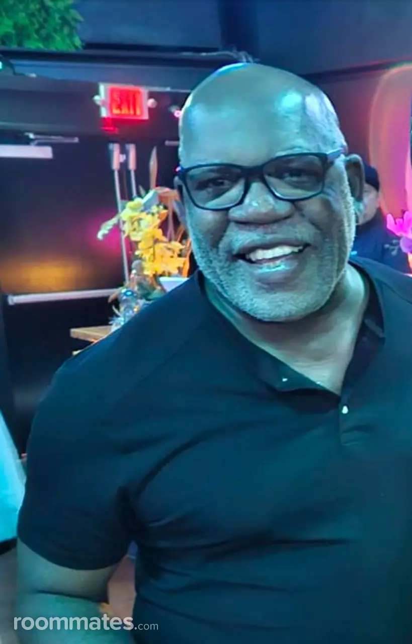 Profile photo 13 of 13