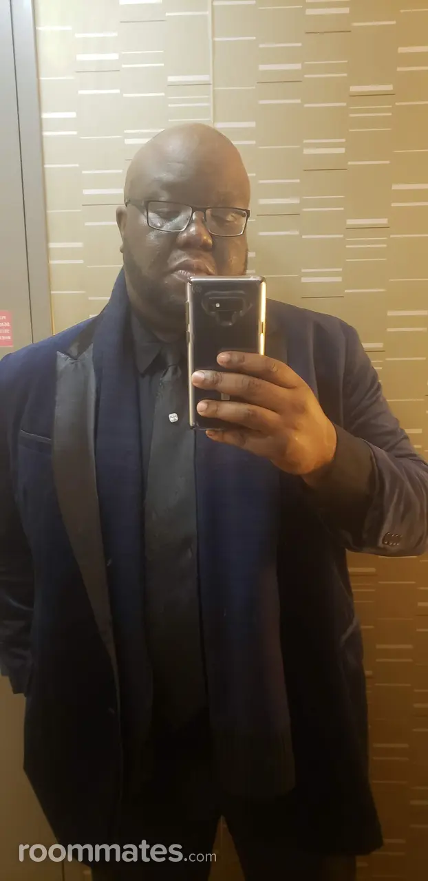 Profile photo 1 of 1