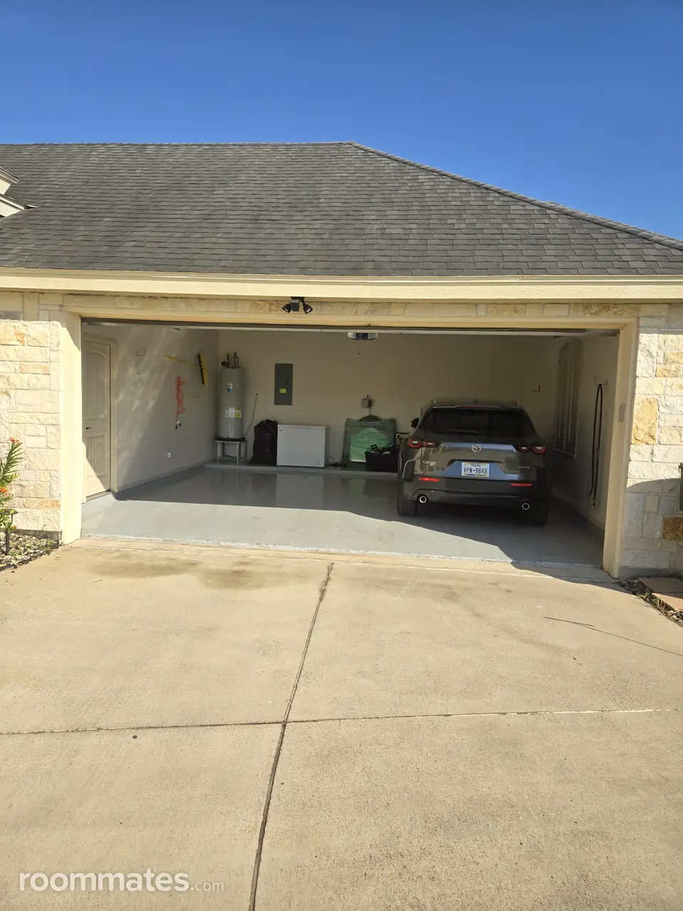 Profile photo 4 of 21