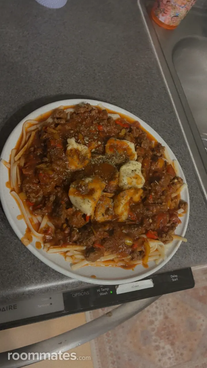 Profile photo 7 of 9