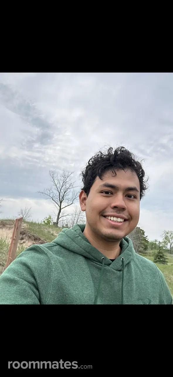 Profile photo 1 of 1