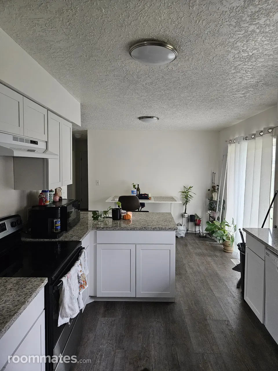 Profile photo 4 of 5