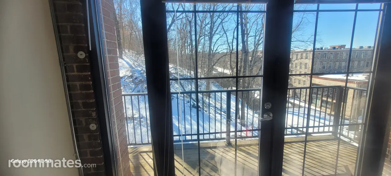 Profile photo 4 of 5