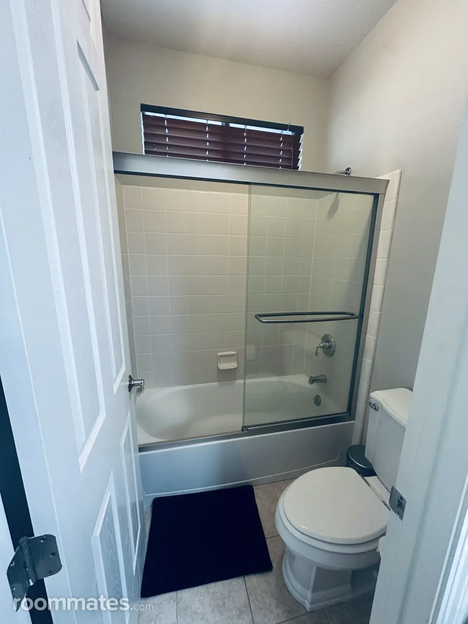 Profile photo 7 of 11