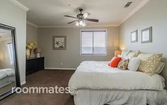 Room for rent in Brentwood, CA $2000, house