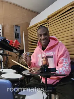 Roommate looking Hampton, VA, $800