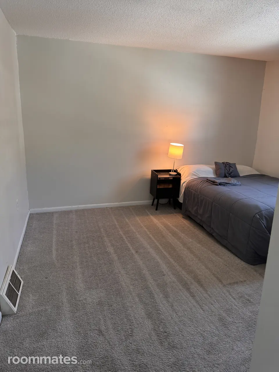 Profile photo 9 of 11