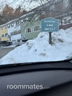 Room for rent in Derry, NH $1500, townhouse