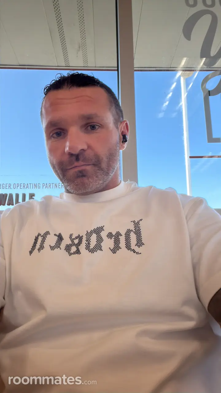 Profile photo 2 of 2