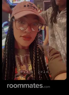 Roommate looking Emeryville, CA, $1100