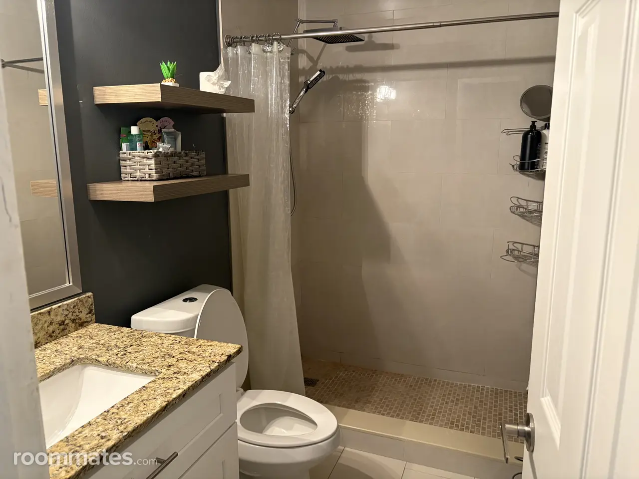 Profile photo 2 of 4