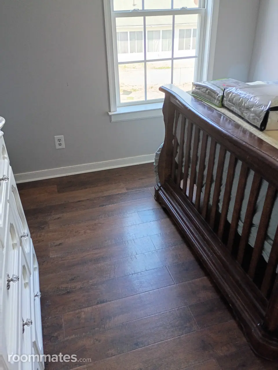 Profile photo 3 of 4