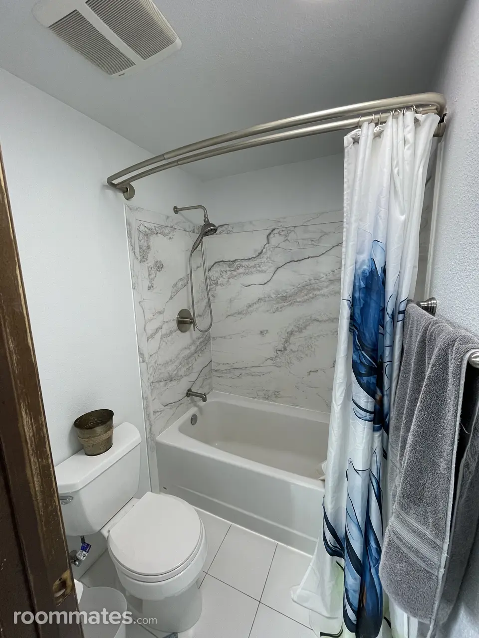 Profile photo 5 of 11