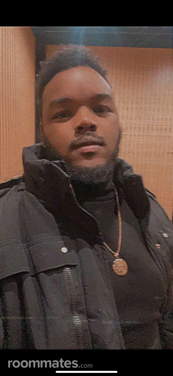 Profile photo 6 of 6