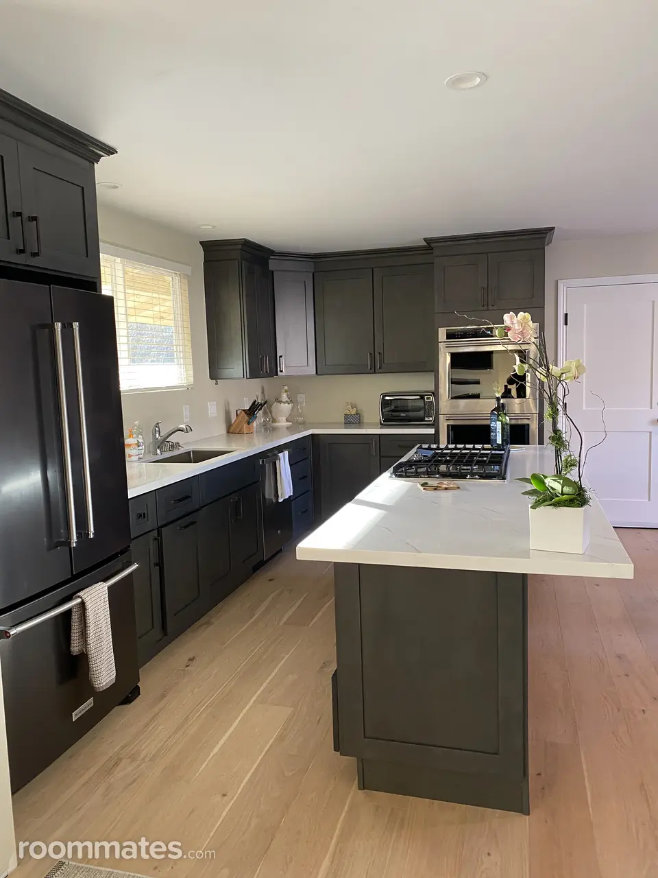 Profile photo 2 of 8