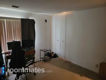 Room for rent in Milwaukee, WI $750, townhouse