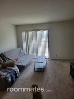 Room for rent in Milwaukee, WI $750, townhouse