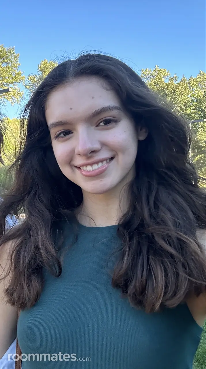 Profile photo 1 of 6