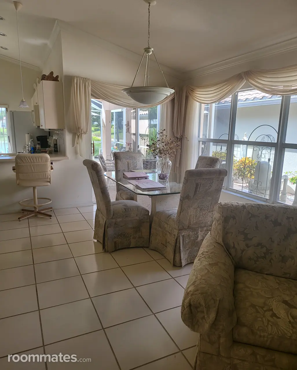 Profile photo 10 of 21