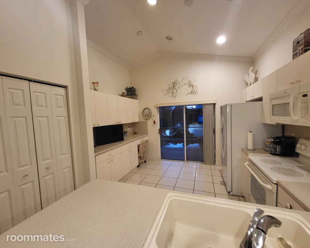 Profile photo 16 of 21